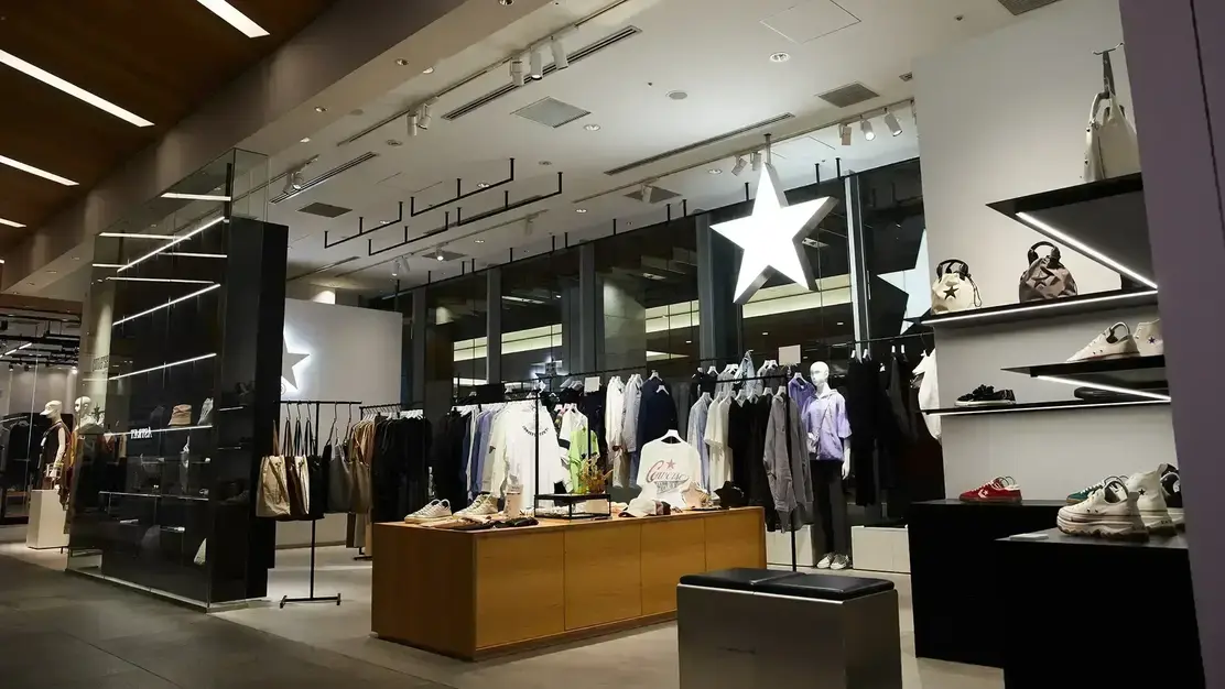 ★CONVERSE TOKYO★販売職／正社員採用！【首都圏】経験者歓迎！のカバー写真