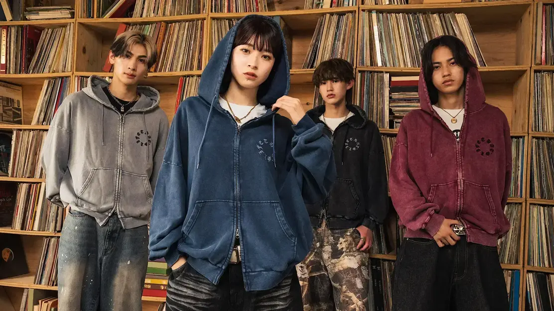 急成長アパレル企業 / 生産管理/商品管理のカバー写真