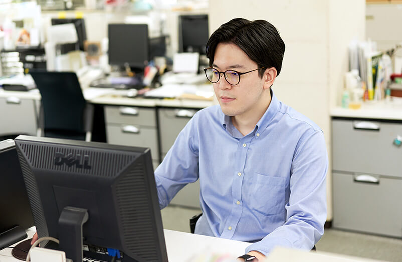 企業様向けの制服（ユニフォーム）の企画MDのカバー写真