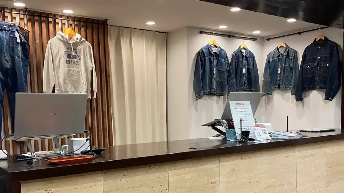 【買取査定 / バイヤー業務を担う正社員募集（経験者活躍中）】SAFARI高円寺のカバー写真