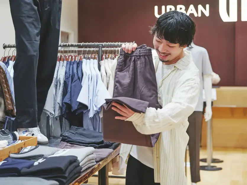【販売｜正社員】warehouse 佐野プレミアムアウトレット店のカバー写真