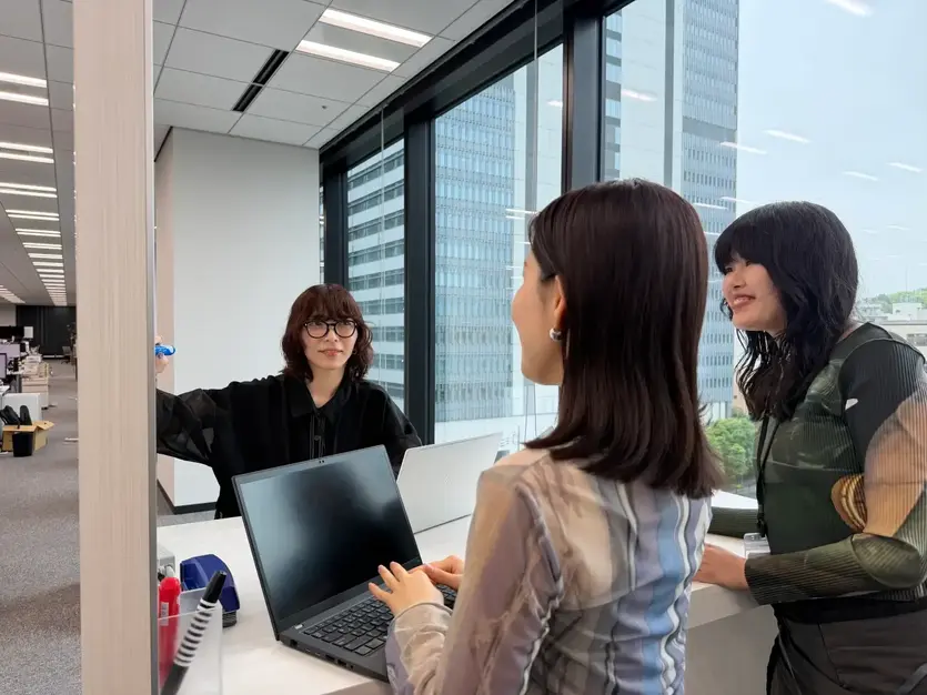 【アルバイト】未経験から学ぶブランド品・アパレルのWEBマーケアシスタント募集！のカバー写真