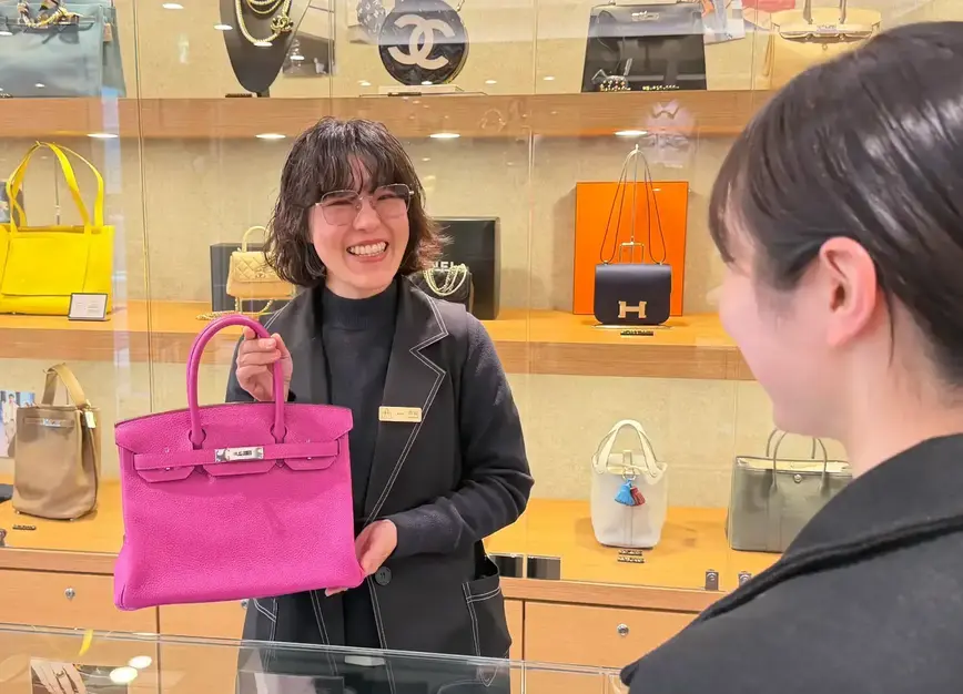 【渋谷/正社員】販売スタッフ募集！インポートブランド【年間休日120日】のカバー写真