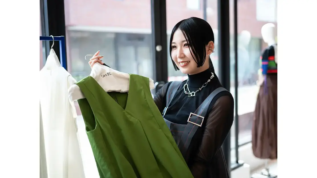 【社割60％・制服貸与】半期に一度昇格・昇給のチャンスあり！インセンティブ制度◎のカバー写真