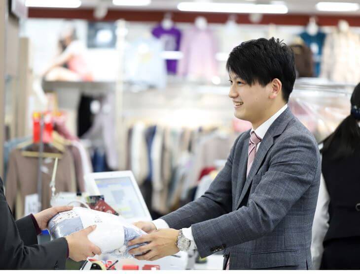 ファッションの『楽しい』を生み出す企業＃社員は上昇志向のカバー写真