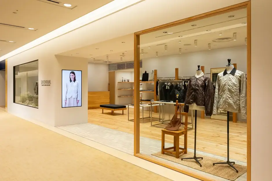 【販売｜丸の内】「LAVENHAM」新丸の内ビルディング店スタッフ 正社員募集のカバー写真