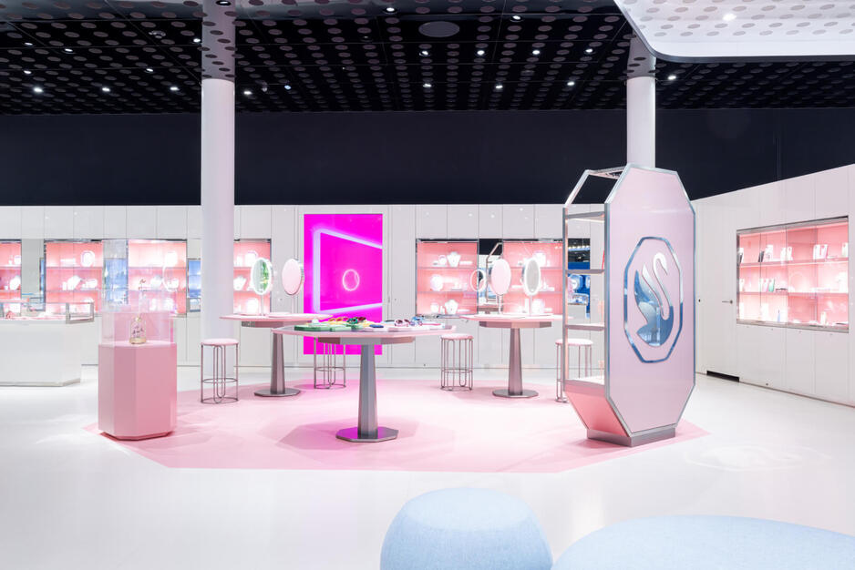 梅田大丸【販売スタッフ】未経験者歓迎/転勤無/福利厚生充実のカバー写真