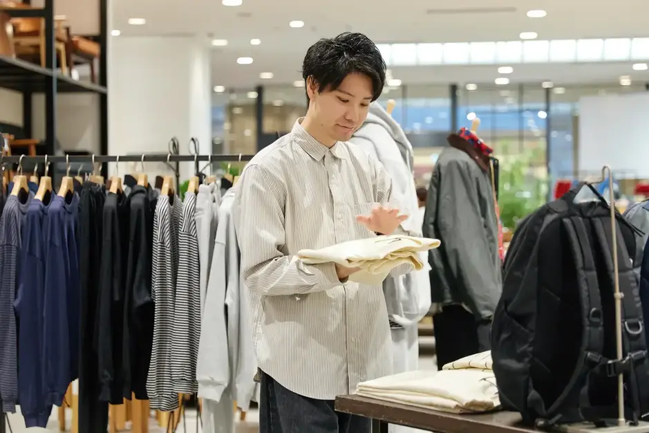 【正社員｜販売】URBAN RESEARCH DOORS テラスモール湘南店のカバー写真