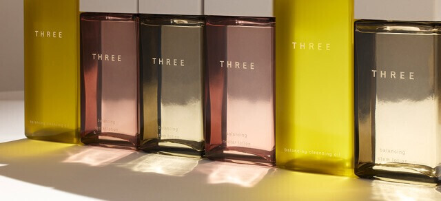 【THREE】オーガニックコスメ販売｜週4日～＆1日7h～｜制服あり◎御殿場のカバー写真