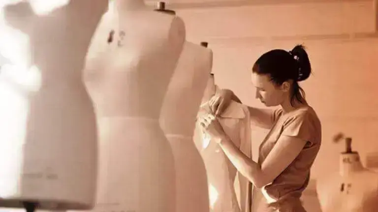 8891_スペイン生まれ、女性の美しさと着心地を追求したBR【デザイナー】募集のカバー写真