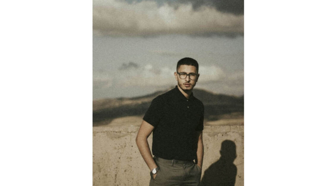 ミリタリーアパレル販売／残業ほぼなし・副業OK・未経験安心／資格取得支援制度ありのカバー写真