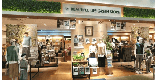 【27年新卒エントリー開始】販売職(アパレル/雑貨) / JQスタンダート上場のカバー写真