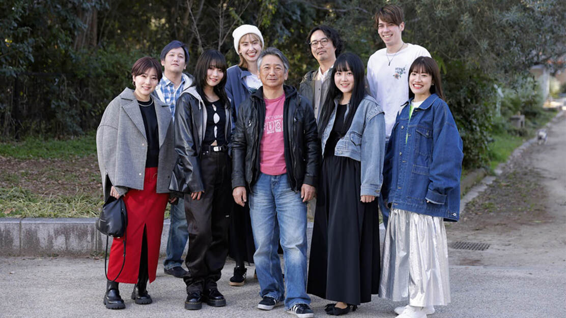 26卒　新人企画デザイナー募集　売れる服作りで持続可能社会の実現をめざしましょうのカバー写真