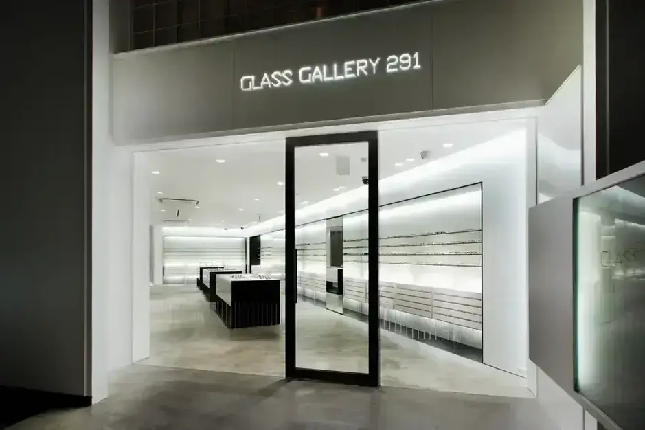 【表参道】グラスコーディネーター　幹部候補　さばえの眼鏡を伝える仕事のカバー写真