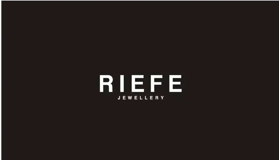 代表/ブランド秘書のカバー写真