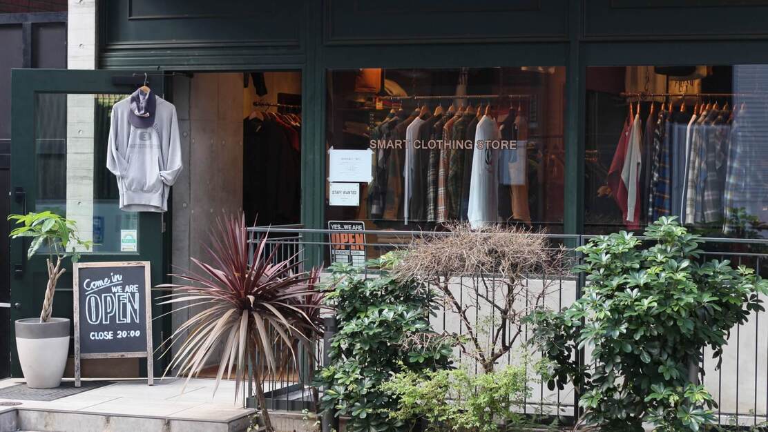 未経験OK｜二子玉川 ブランド直営セレクトショップ 販売スタッフ（正社員）のカバー写真