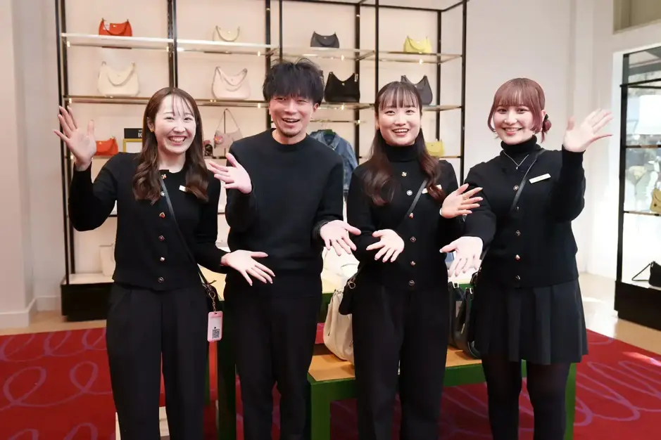 正社員【kate spade×札幌大丸／百貨店】／月給25万円～／接客販売のカバー写真