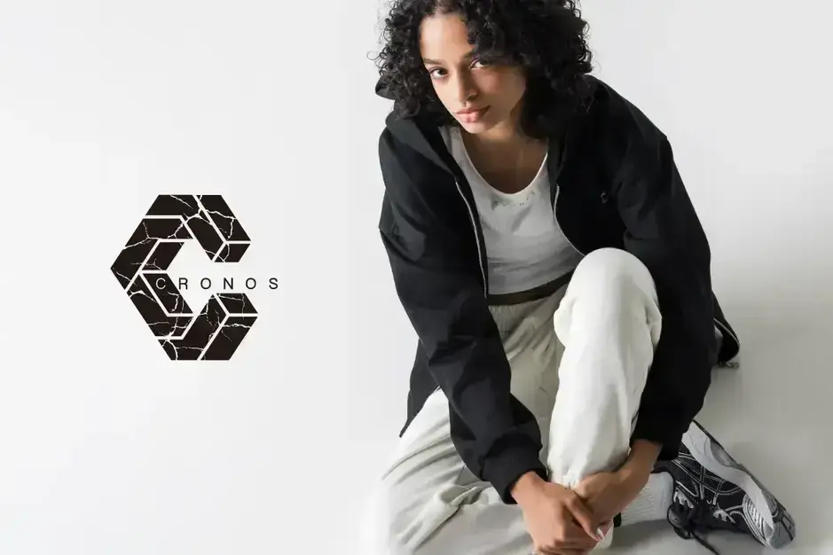 話題のフィットネス×アパレル【CRONOS WOMEN】の専属デザイナーのカバー写真