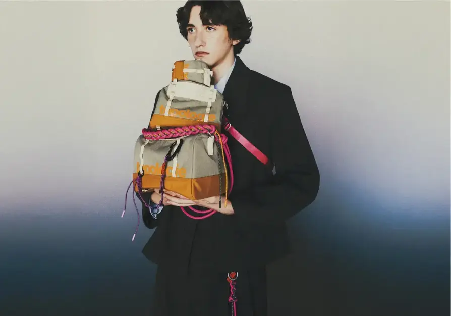 【Topologie/Wexley】VMDグラフィックデザイナーのカバー写真