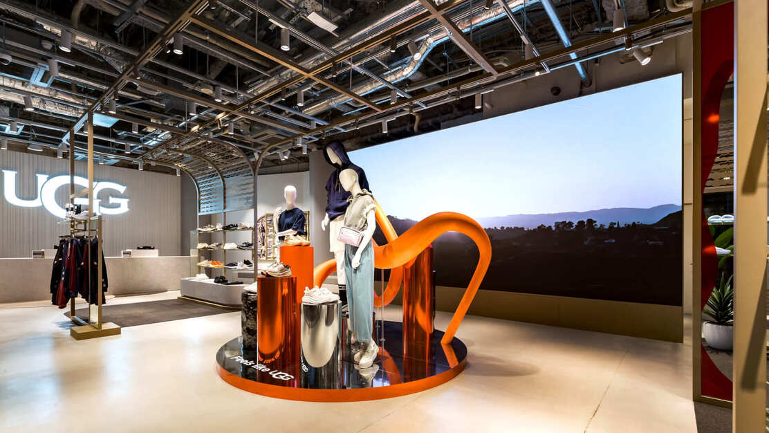 【販売】UGGの温もりを仲間と届けよう。／Tokyo Flagshipのカバー写真