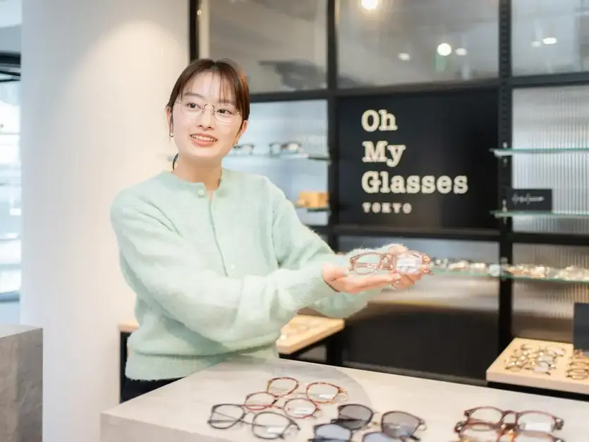 SV｜現場と経営をつなぐ複数店舗マネジメントポジションのカバー写真