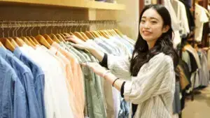 【設計施工担当マネジャー】アパレル/新店改装の設計施工管理担当　＠東京本社のカバー写真