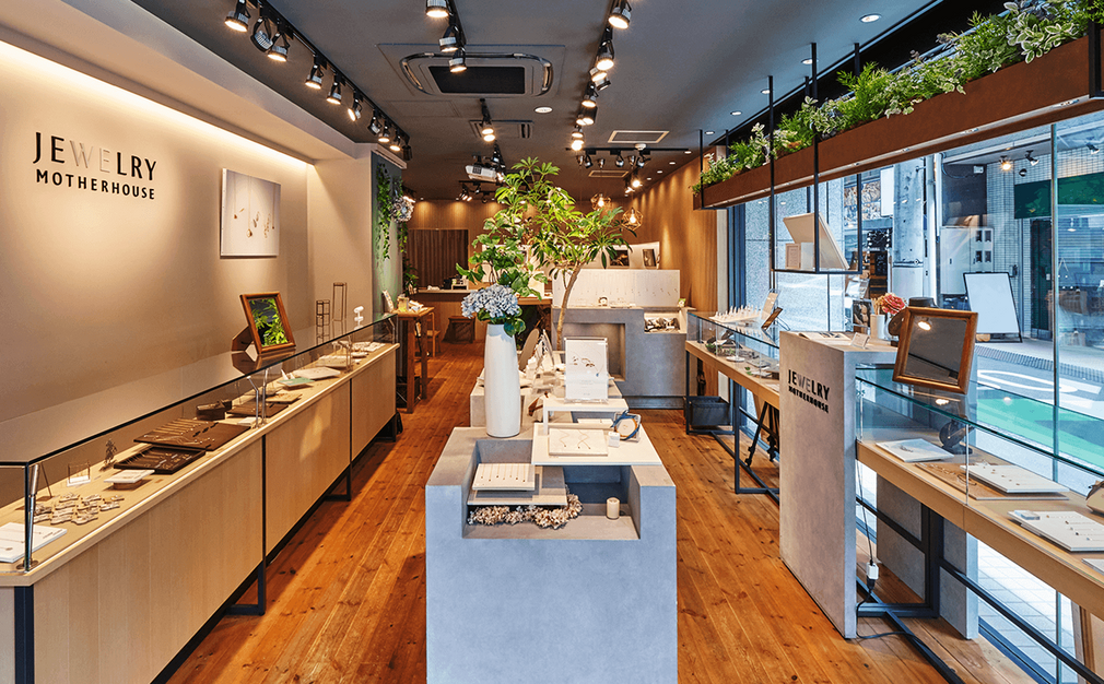 【東京】ジュエリー専門店/ショップアルバイト_未経験歓迎のカバー写真