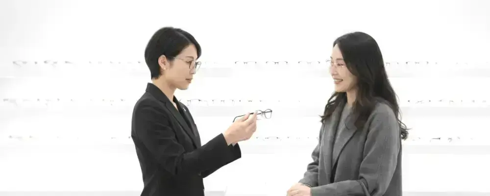 【表参道】グラスコーディネーター　さばえの眼鏡を伝える仕事のカバー写真