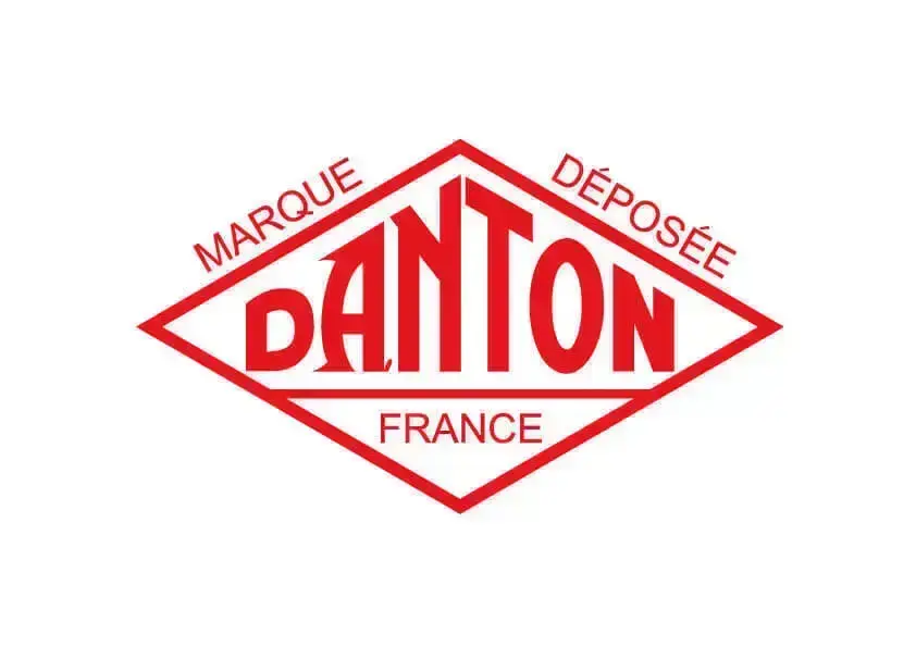 「ORCIVAL」「DANTON」インポートブランドの生産管理/ 三宮のカバー写真