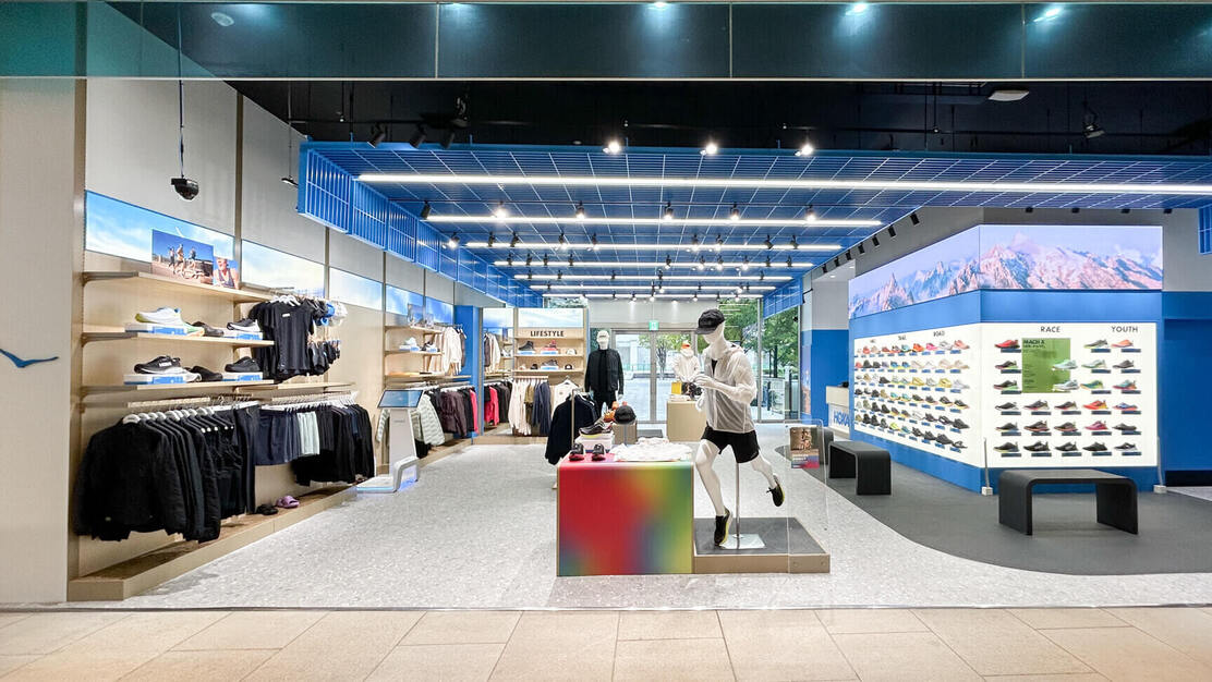 【販売】HOKA MARK IS みなとみらい｜業績好調／販売スタッフ募集のカバー写真