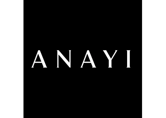 『ANAYI』でアパレル販売｜週4日〜OK｜販売未経験OK｜【42450】のカバー写真