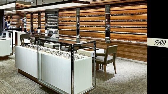 【新宿｜未経験歓迎】アイウェア販売スタッフ｜最高純度の接客をのカバー写真