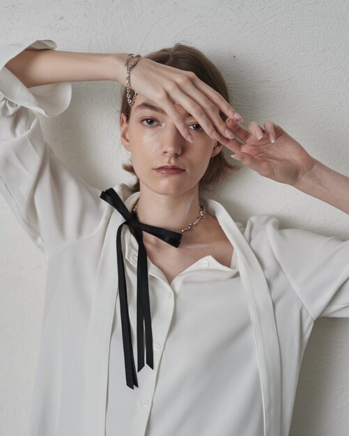 【企画・デザイナー】アクセサリー・ソックス・.バック等の企画販売│渋谷│社員他のカバー写真