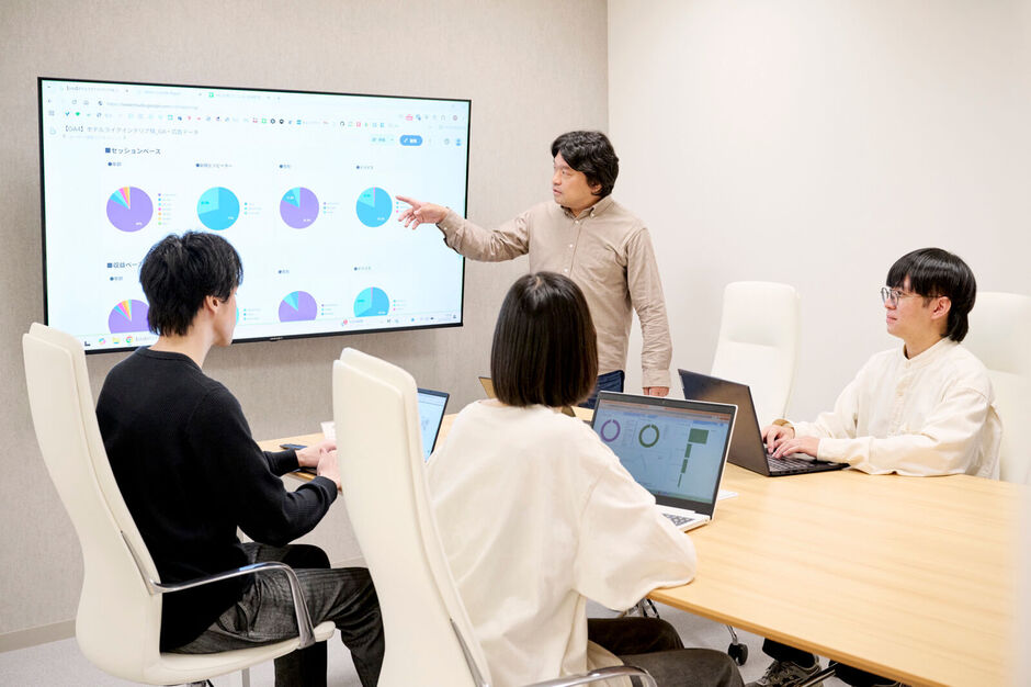 【EC運営】年間休日120日以上│有休消化率8割│EC企画・運営・マーケティングのカバー写真