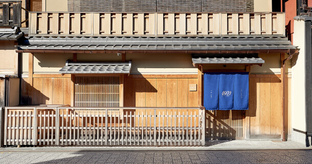 京都祇園店｜国産アイウェアブランドの販売スタッフのカバー写真