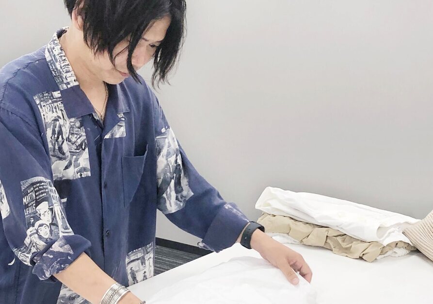 ＼RAGTAG軽作業スタッフ◎／ブランド古着に触れながら働こう！アルバイト募集のカバー写真