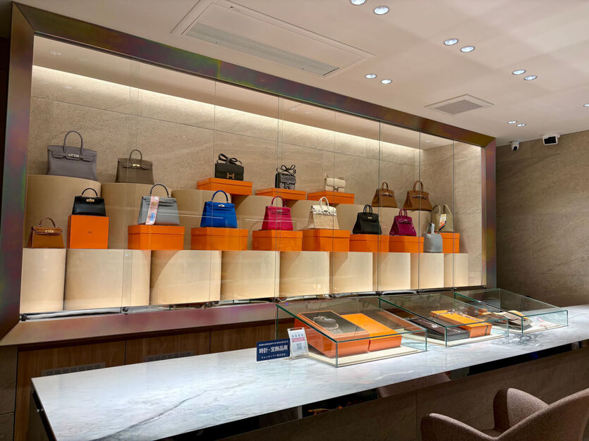 【ブランドアドバイザー】入社お祝い金5万円支給！｜年間休日123日｜銀座/新宿のカバー写真