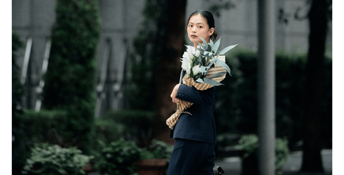 【販売｜横浜店】サポート制度◎｜未経験OK｜年間休日120日｜平均勤続10年のカバー写真