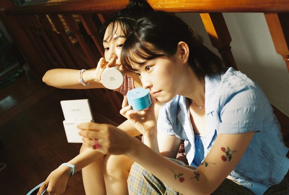 ブランドカルチャーを創り、共感でつなげる。香水ブランドの戦略PR担当募集！のカバー写真