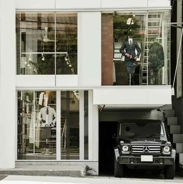 正社員販売スタッフ募集｜神宮前「B.R.SHOP」メンズイタリアファッションのカバー写真