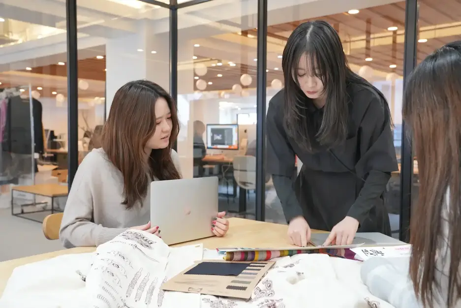 【プランナー兼ディレクター】有名企業・ブランドのプロモーション企画・進行のカバー写真