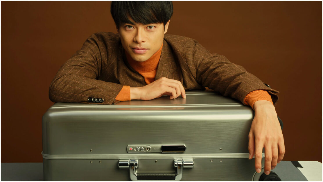 【ZERO HALLIBURTON】なんばパークス｜バッグ・ラゲージ販売スタッフのカバー写真