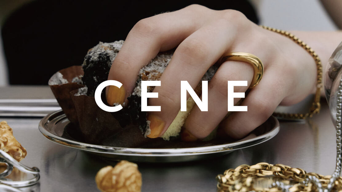 ＼新宿ルミネ2：販売スタッフ／インスタフォロワー23万人超えのCENEのカバー写真