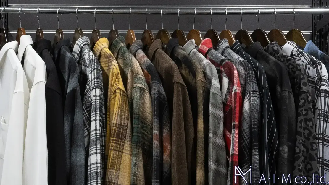 【営業】東京｜メンズカジュアルアパレル企画営業｜業務拡大につき急募｜休日126日のカバー写真