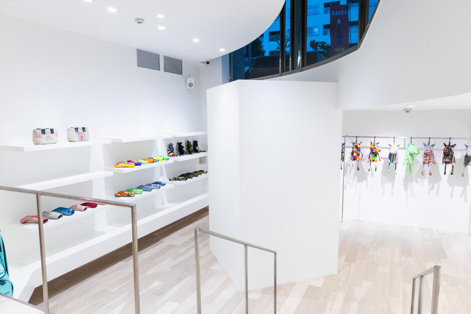 【販売｜アルバイト｜広尾旗艦店】ゴルフブランド『monzee』｜時給1700円〜のカバー写真