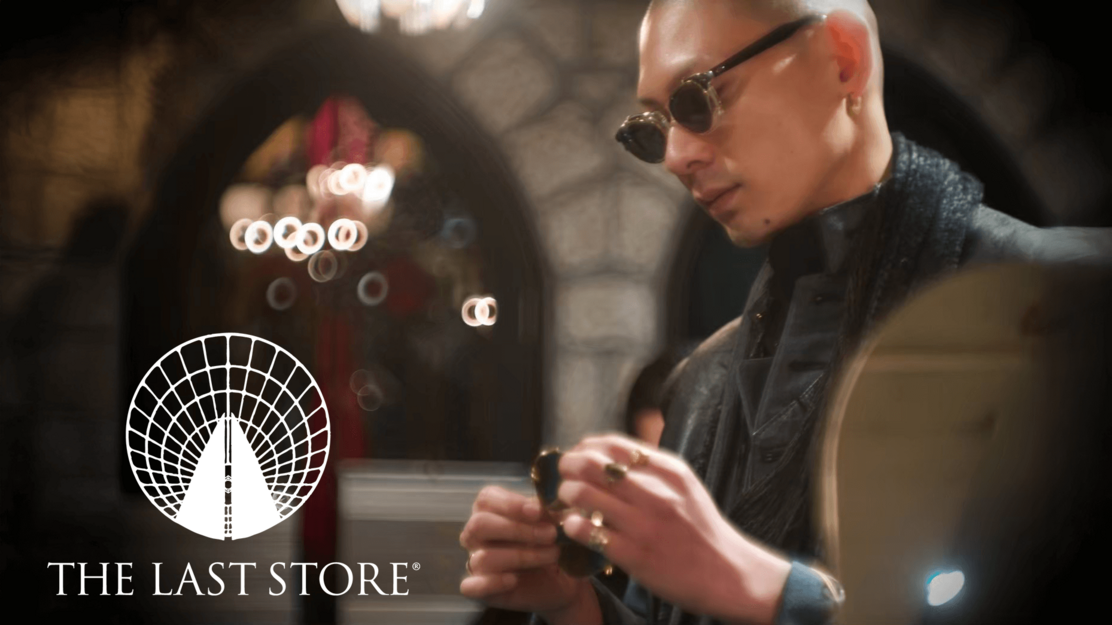 【未経験OK/バイヤー候補】ヴィンテージ眼鏡・宝飾・時計｜海外出張有｜正社員のカバー写真