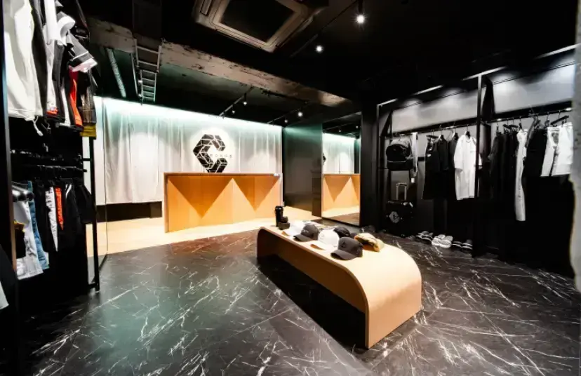 【アルバイト募集】フィットネスアパレルブランド「CRONOS」 及び新ブランドのカバー写真