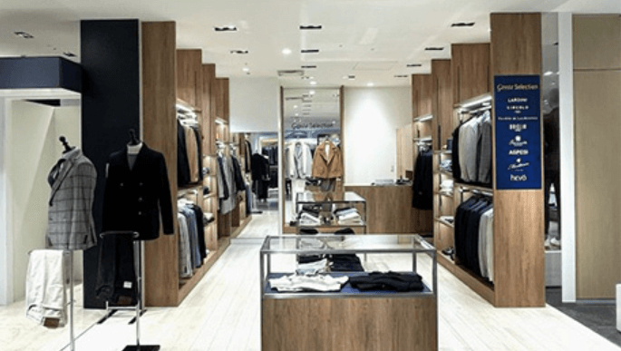 【販売/都内百貨店】インポートブランド　紳士服コーナーのカバー写真