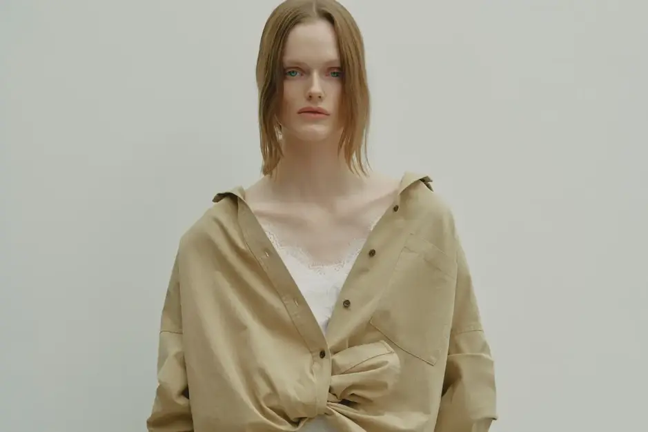 【BABYLONEルミネ有楽町】レディースアパレルの販売スタッフ募集のカバー写真