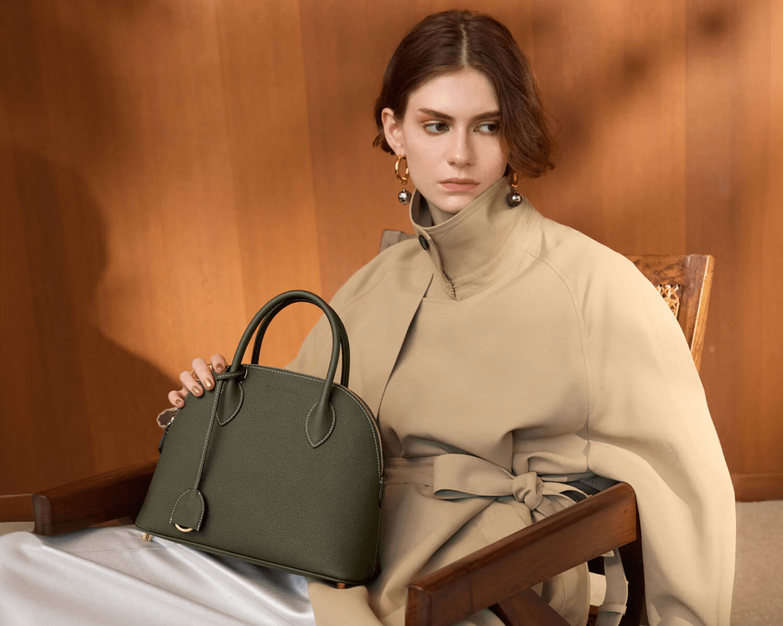 【百貨店営業】Luxuryブランド＊フレックス制のカバー写真